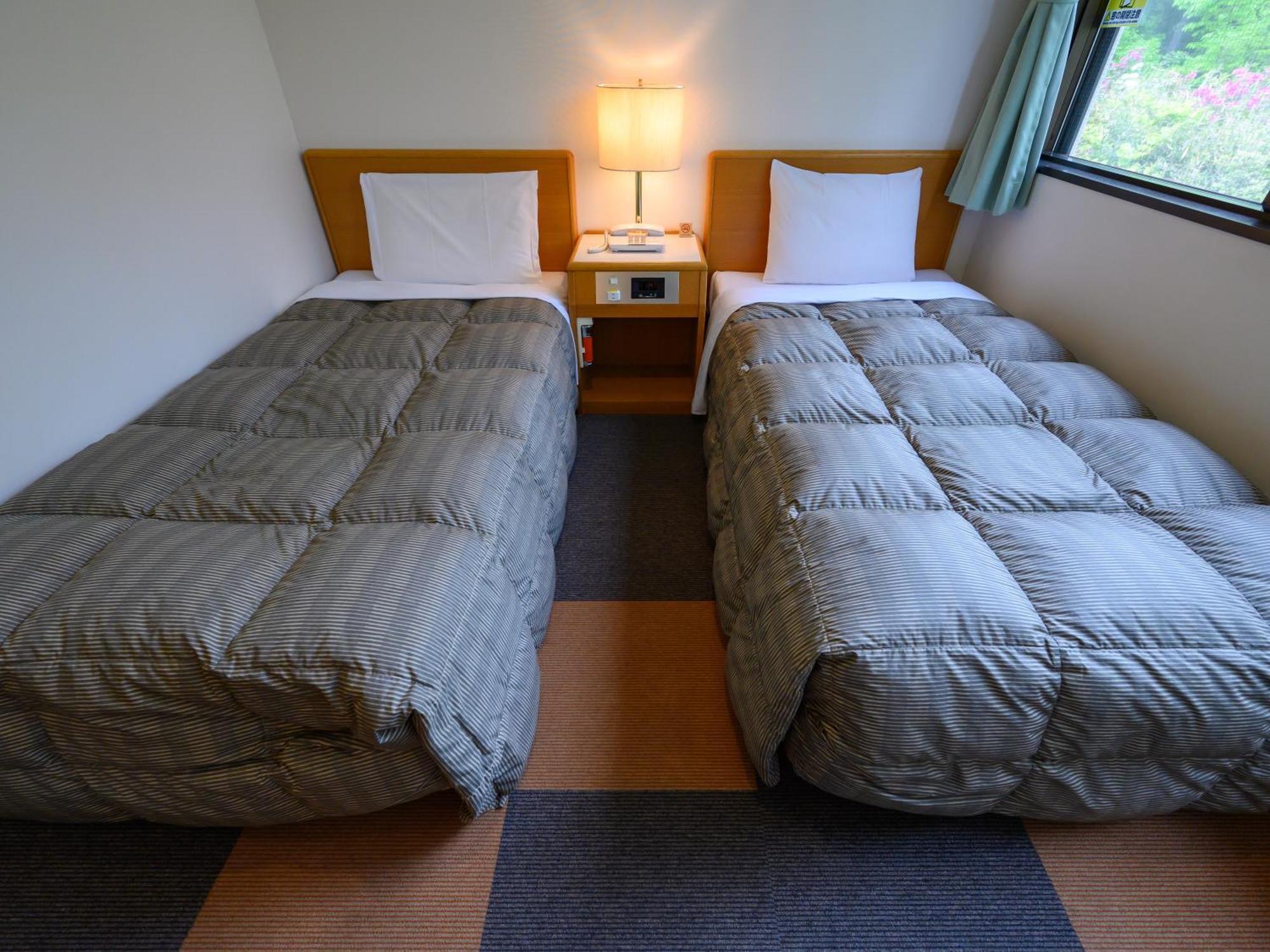 Rest Inn Taga Exteriör bild